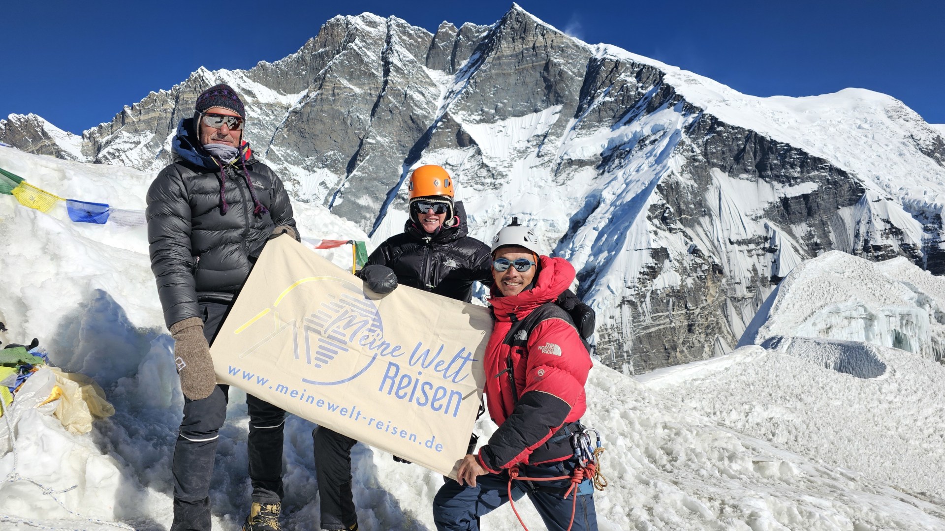 Mount Everest Trek & Island Peak